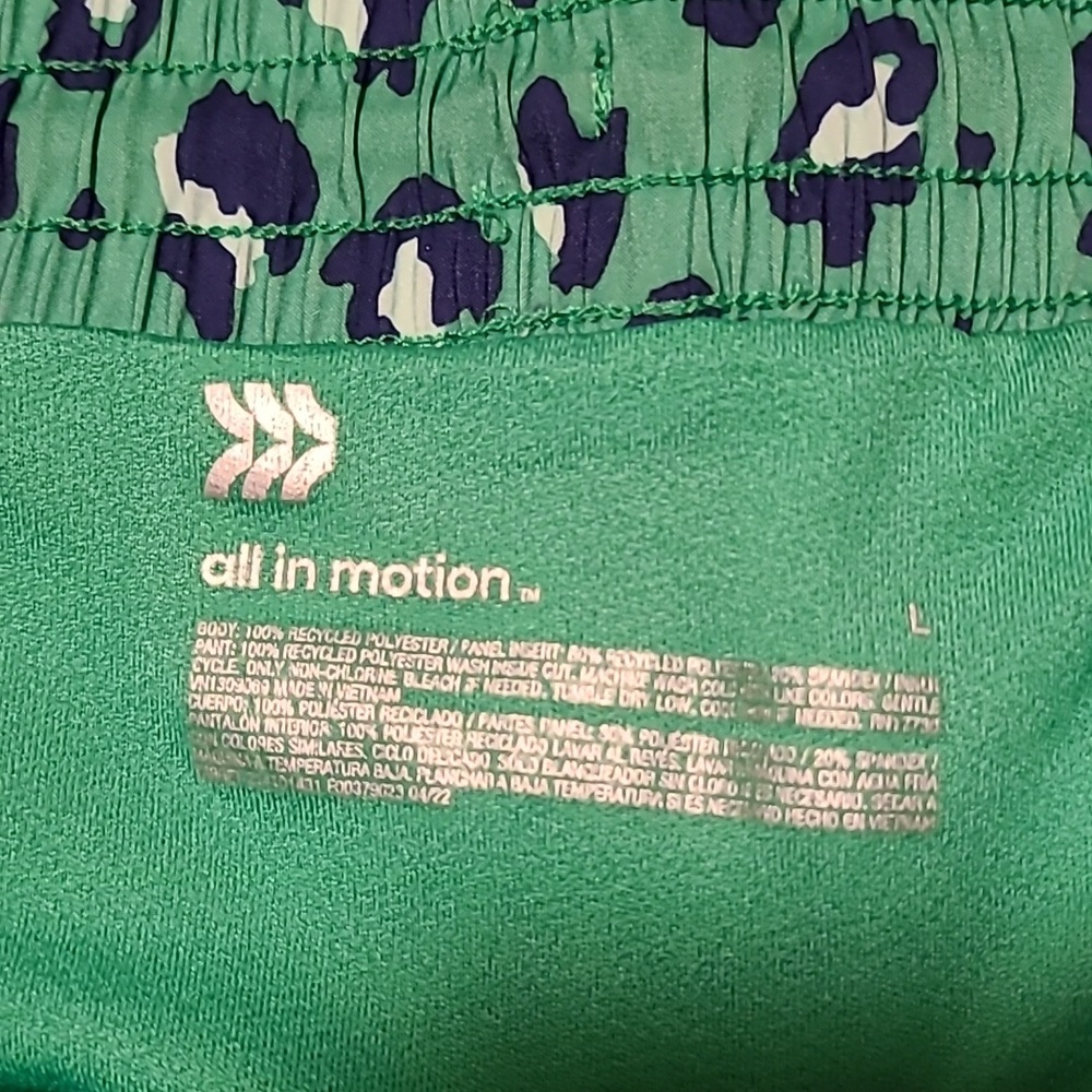 All on Motion Athletic Shorts  - Ladies Large - Picture 4 of 8